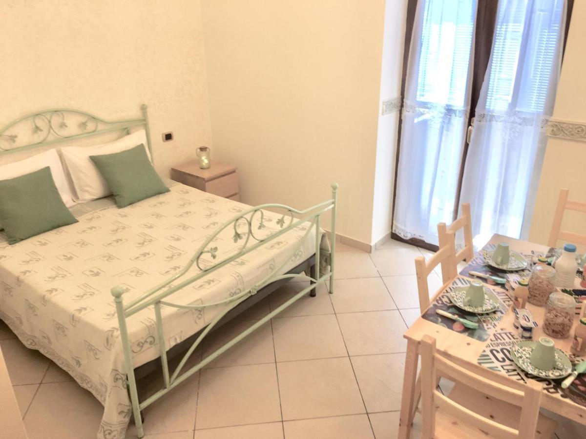 B&B La Pietra Эрколано Экстерьер фото