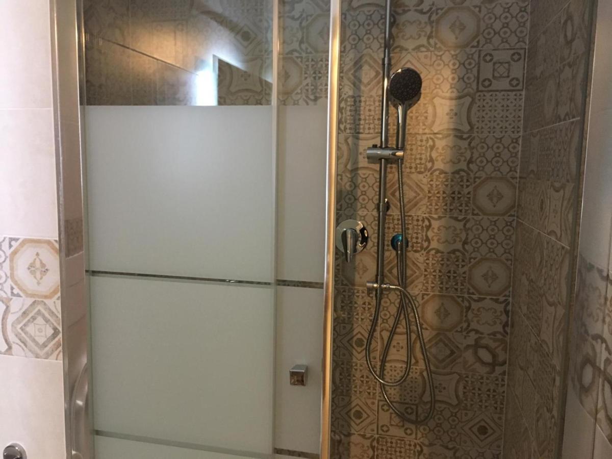 B&B La Pietra Эрколано Экстерьер фото