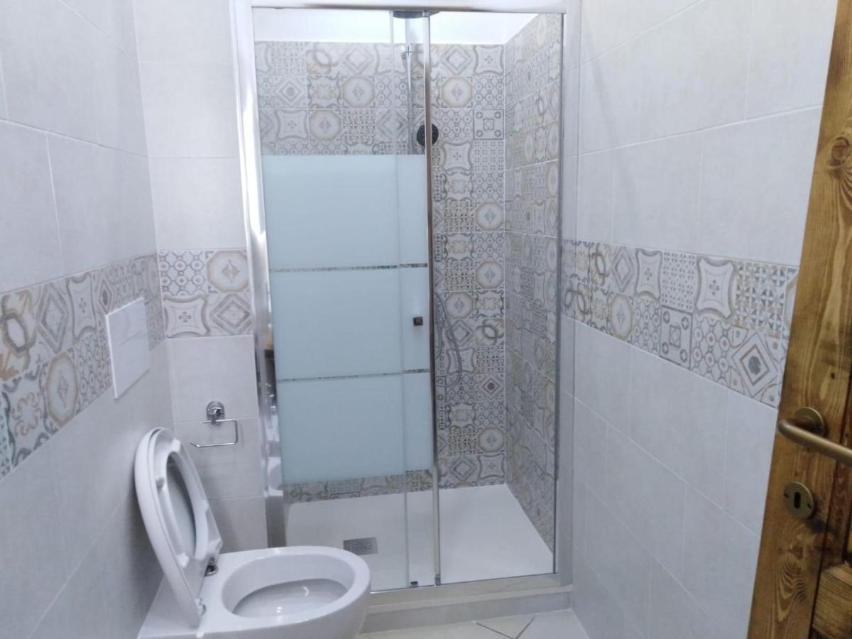B&B La Pietra Эрколано Экстерьер фото